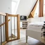 Ferienwohnung, * 징스트