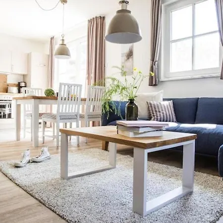 Ferienwohnung, Apartamento *